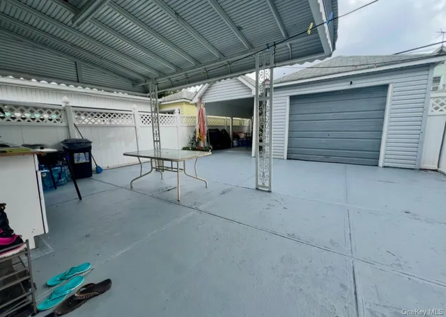 $849,990 | 93-53 207th Street | Bellaire West Ward