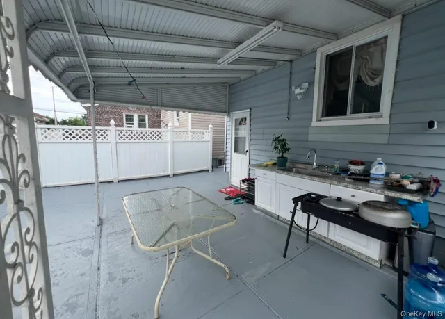 $849,990 | 93-53 207th Street | Bellaire West Ward