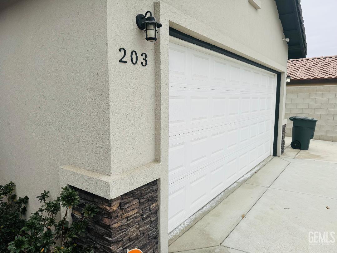 Undisclosed Address Bakersfield, CA 93314 - Photo 6 of 32 a view of an entryway