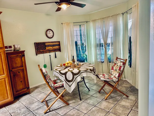 $425,000 | 4349 East Chuckwalla Canyon, Phoenix, AZ 85044