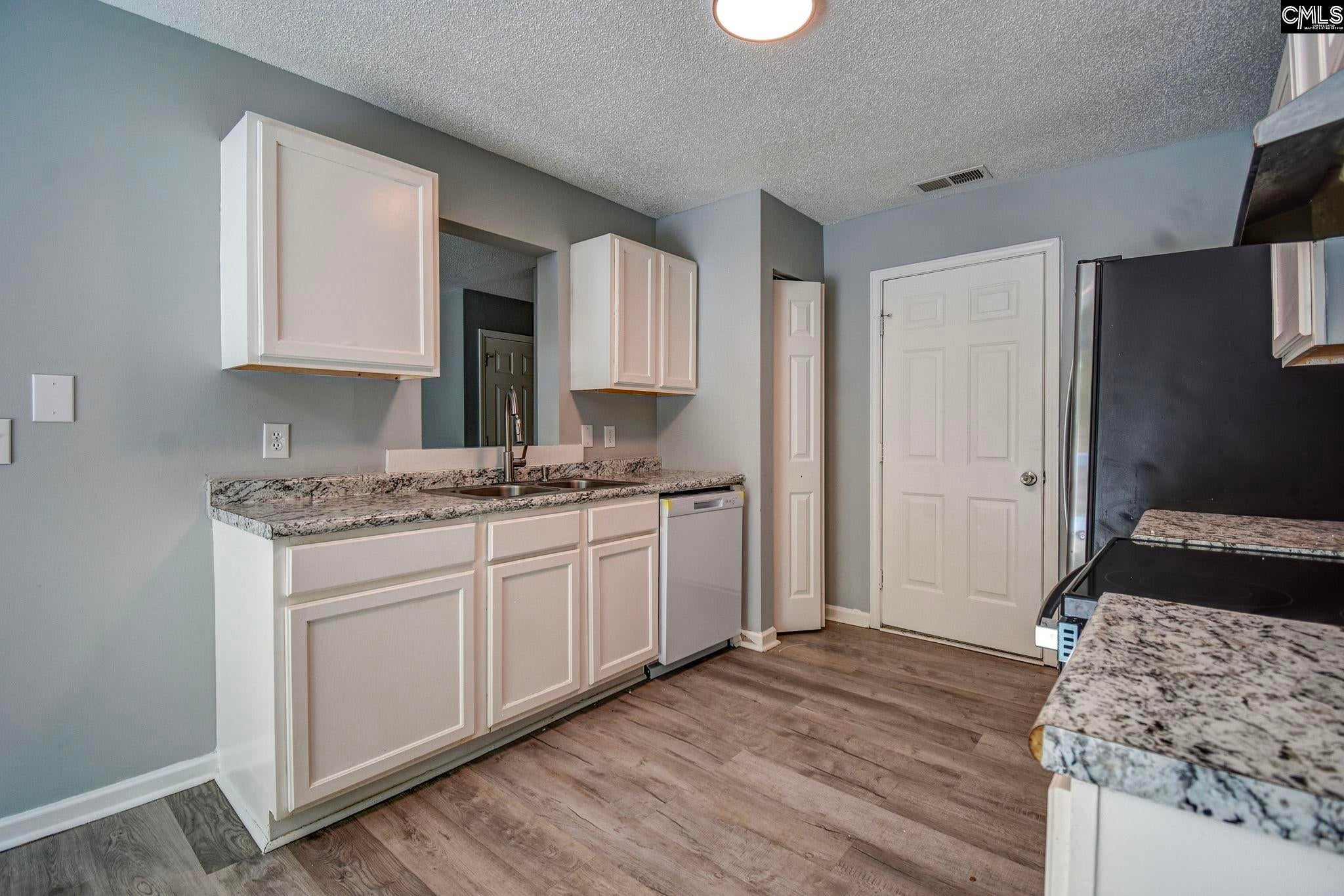 304 Curvewood Road Columbia, SC 29229 - Photo 10 of 32 Gallery Image 10