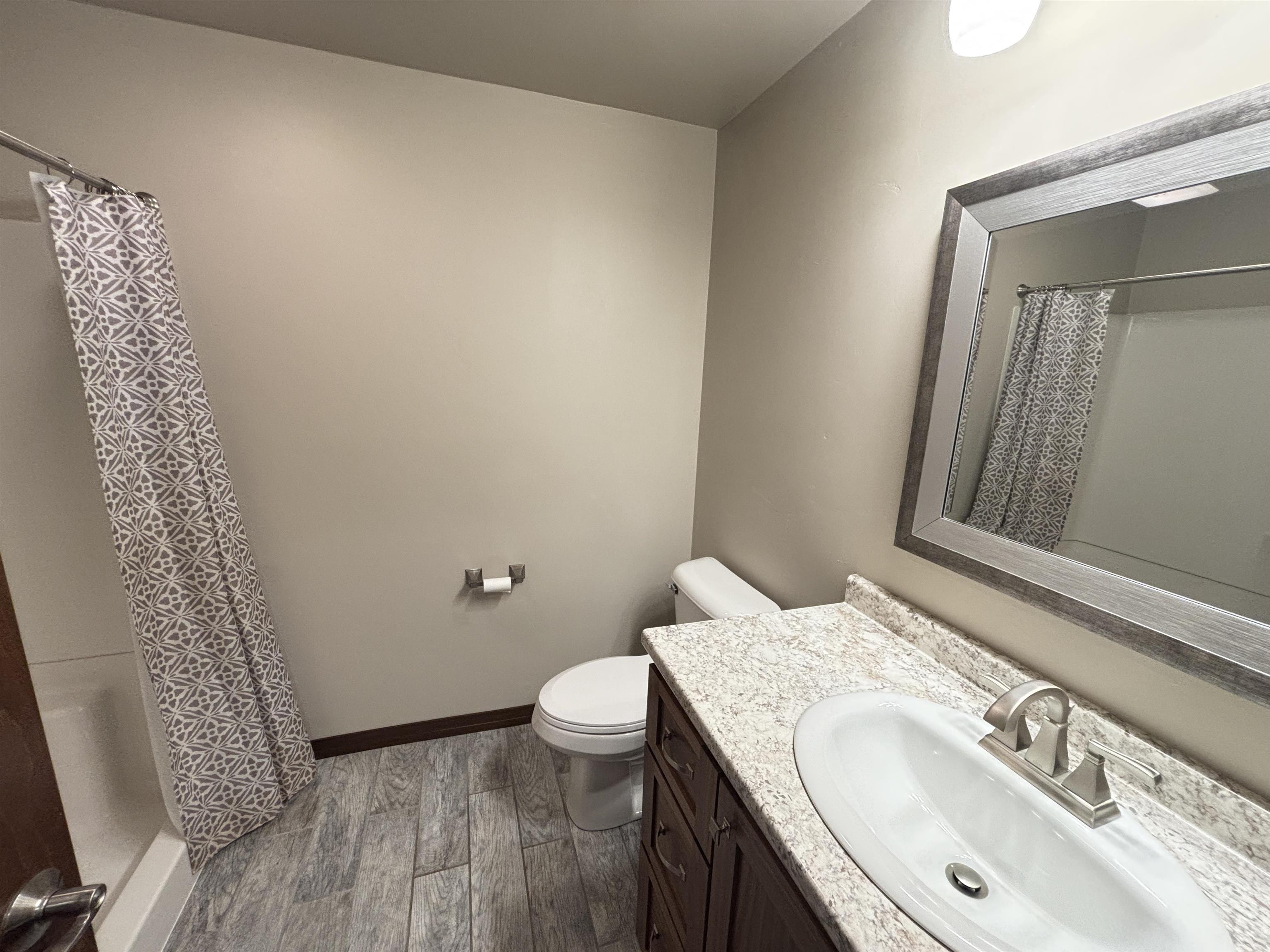 560 Superior Road Green Bay, WI 54311 - Photo 21 of 21 Gallery Image 21