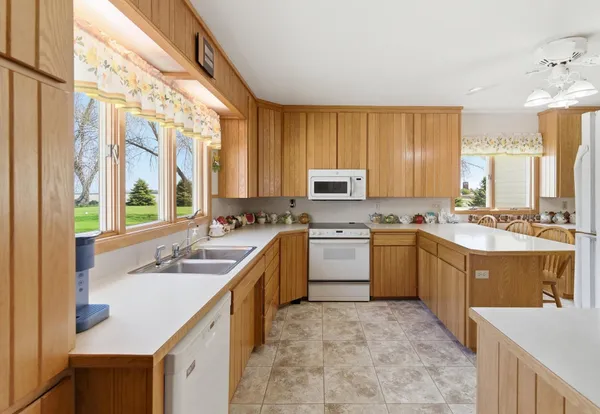 $349,500 | 47473 200th Street, Easton, MN 56025