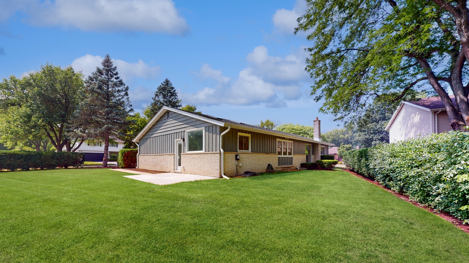 1617 Birch Road Northbrook, IL 60062 - Photo 27 of 32 a view of a house with a yard