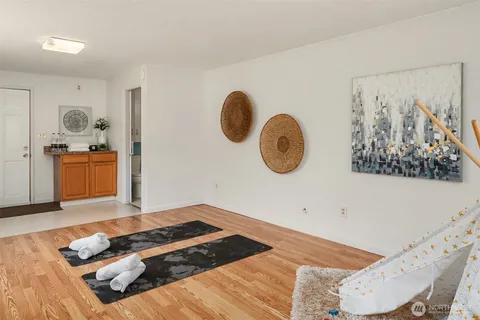 $630,000 | 16022 11th Avenue Southwest, Burien, WA 98166