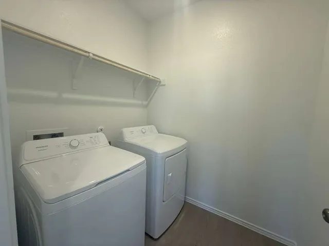 $2,899 | 18030 Prairie Falcon Way, Pflugerville, TX 78660