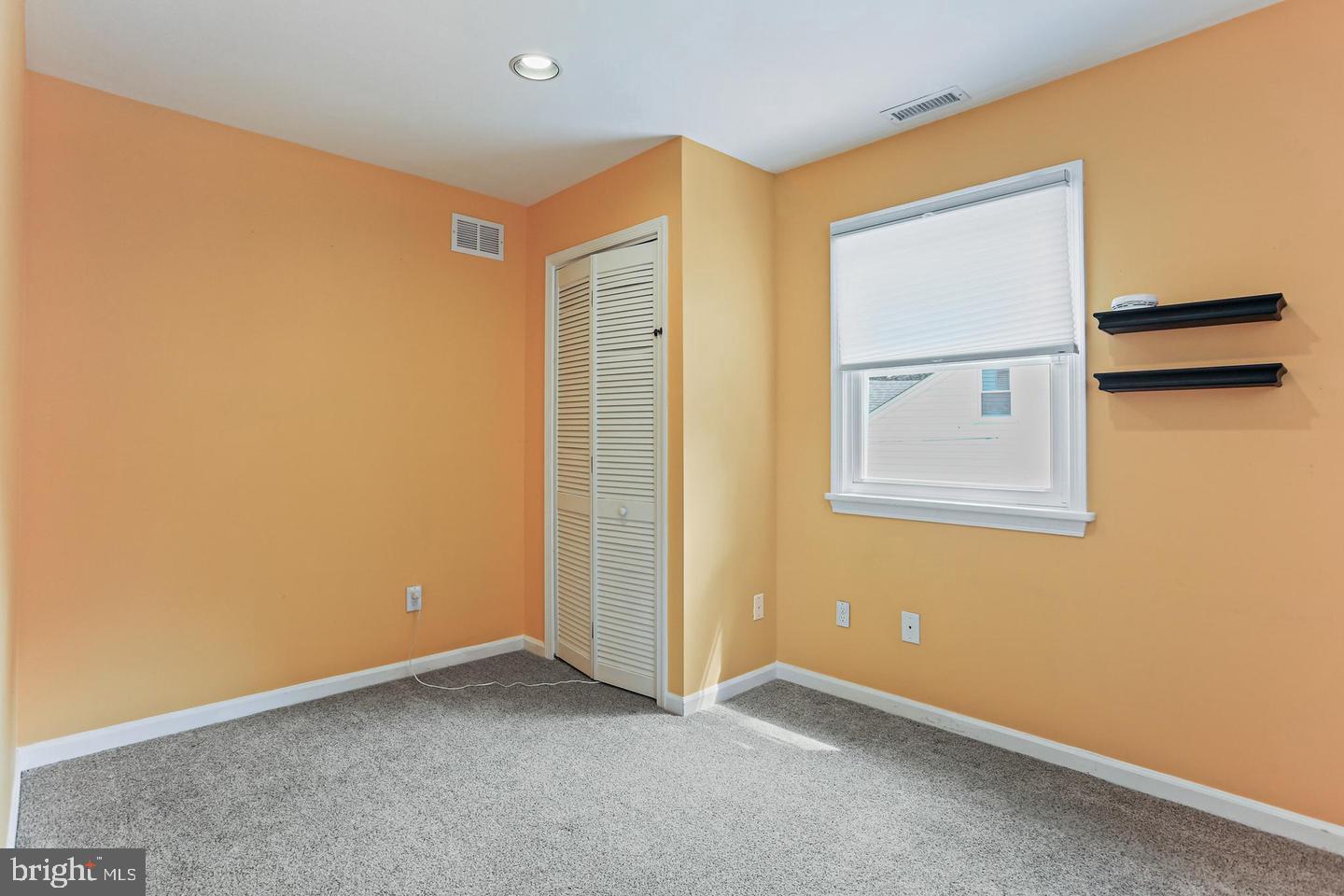 11713 Kingtree Street Silver Spring, MD 20902 - Photo 16 of 21 Gallery Image 16