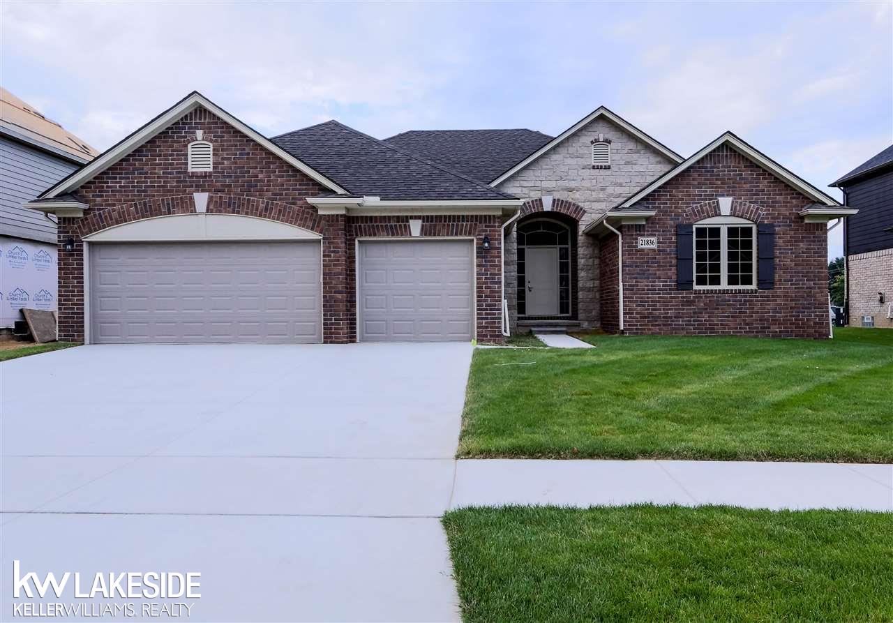 21836 Rio Grande Drive Macomb, MI 48044 - Photo 1 of 44 50006470.JPG