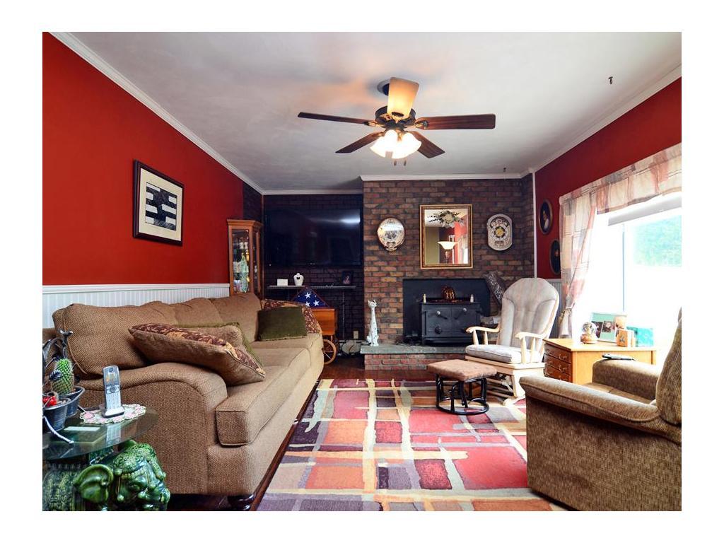 31 Michael Road Binghamton, NY 13901 - Photo 2 of 22 Gallery Image 2