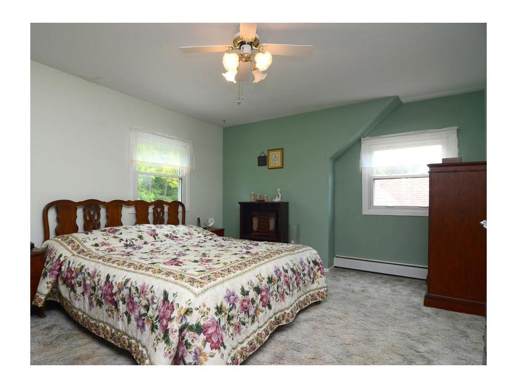 31 Michael Road Binghamton, NY 13901 - Photo 6 of 22 Gallery Image 6
