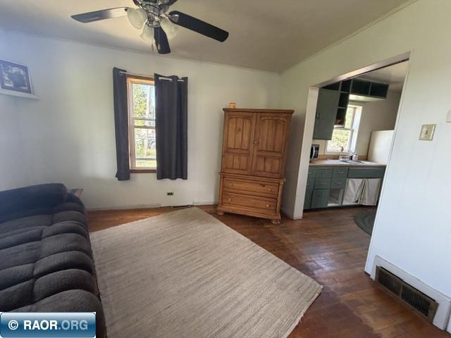 357 West Harvey Street Ely, MN 55731 - Photo 7 of 23