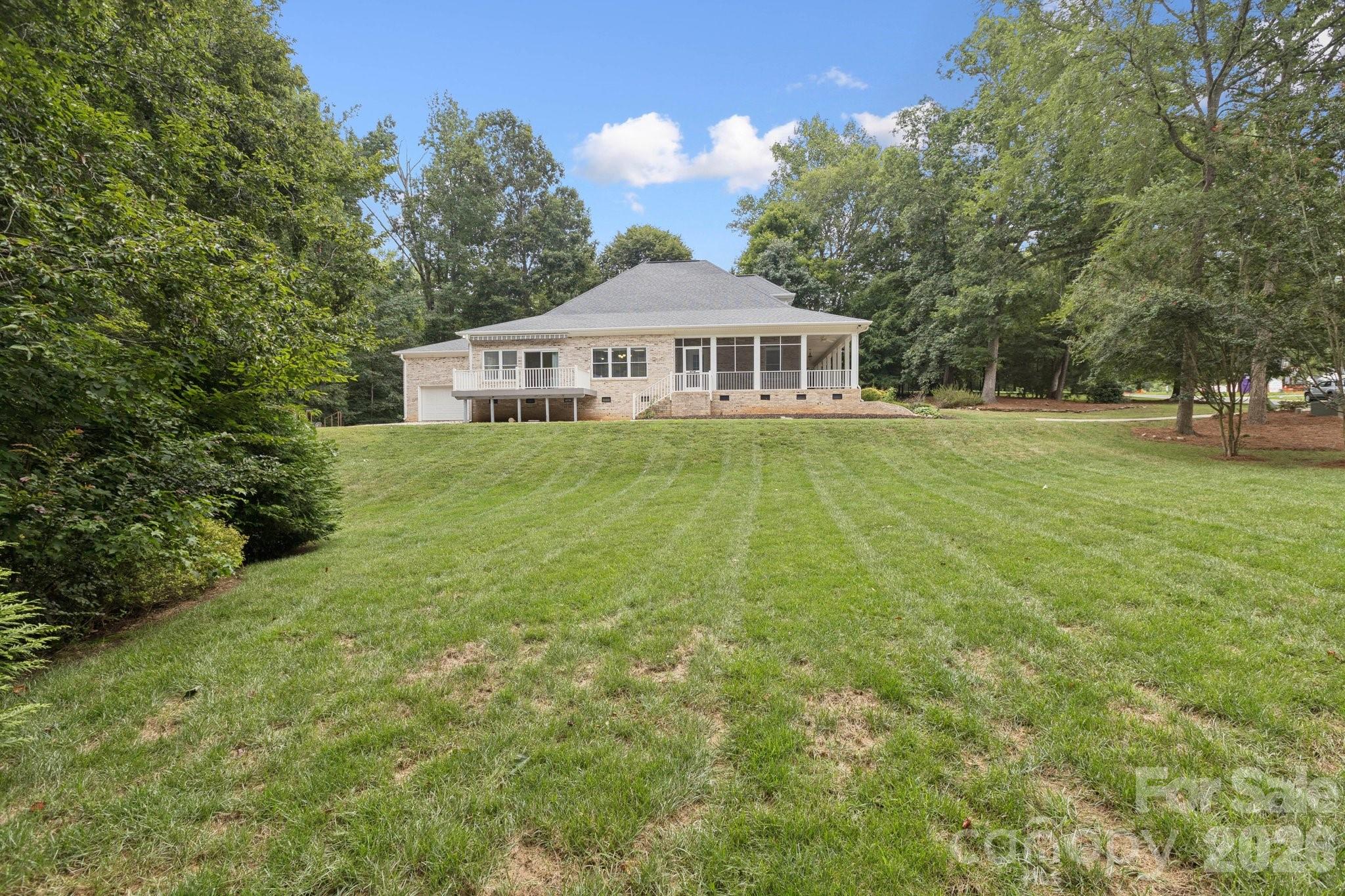 8834 Wingard Road Waxhaw, NC 28173 - Photo 3 of 39 Gallery Image 3