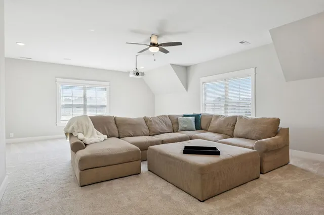 $717,700 | 1901 Rhonda Drive, Christiana, TN 37037