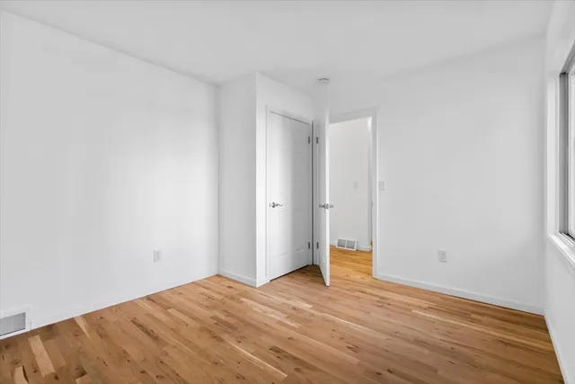 $299,000 | 204 New Haven Avenue, Unit 2G, Derby, CT 06418