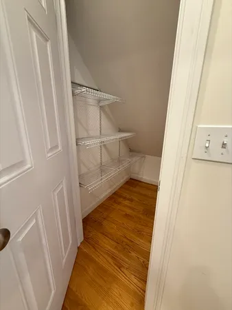 a view of utility room