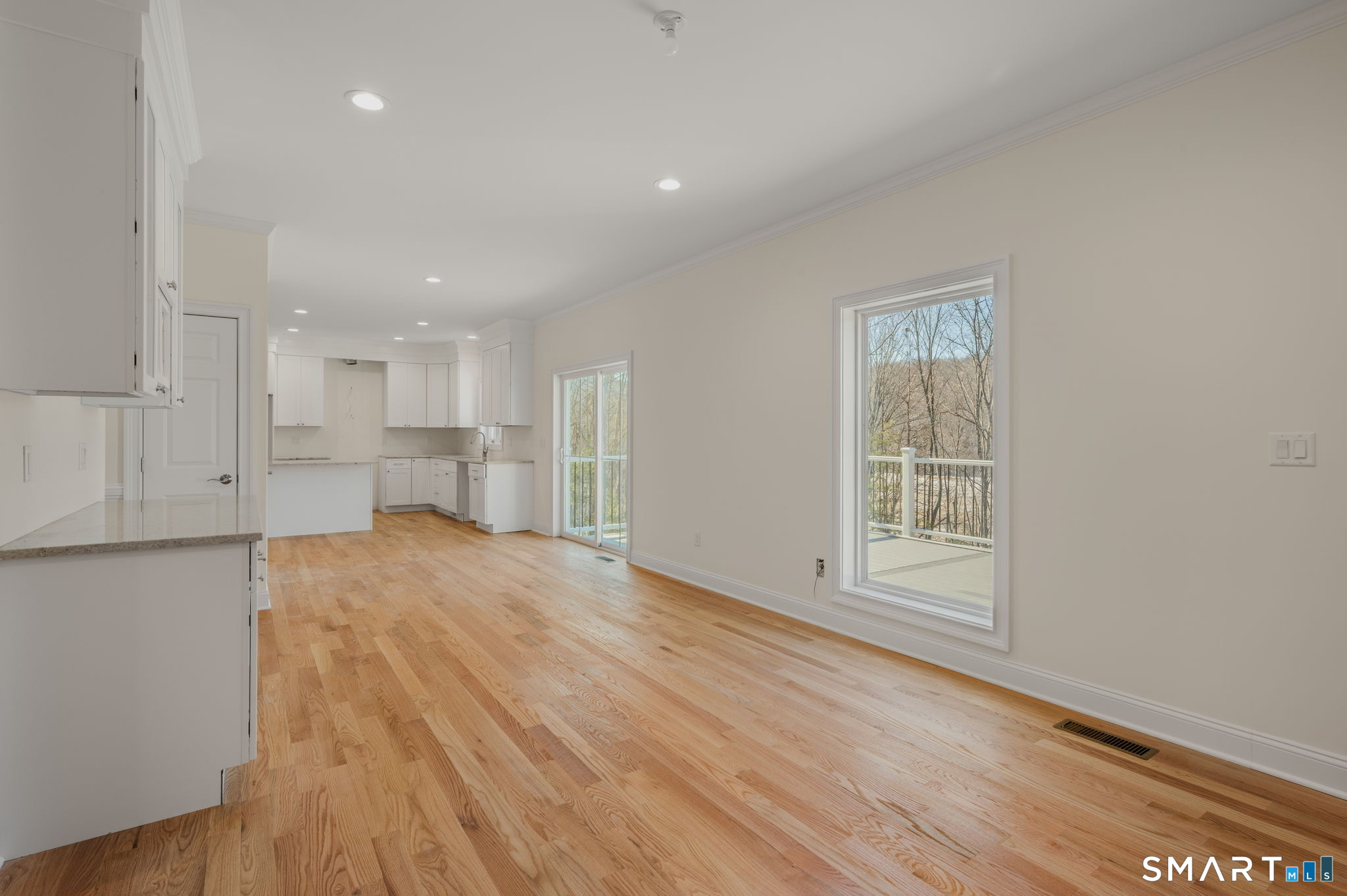 4 Jans Way Andover, NJ 07821 - Photo 10 of 36