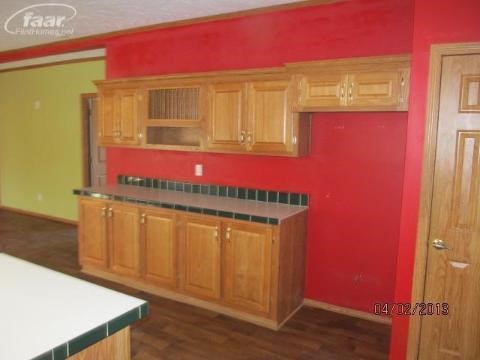 8453 West Dodge Road Montrose, MI 48457 - Photo 19 of 45 20351450-18.JPG