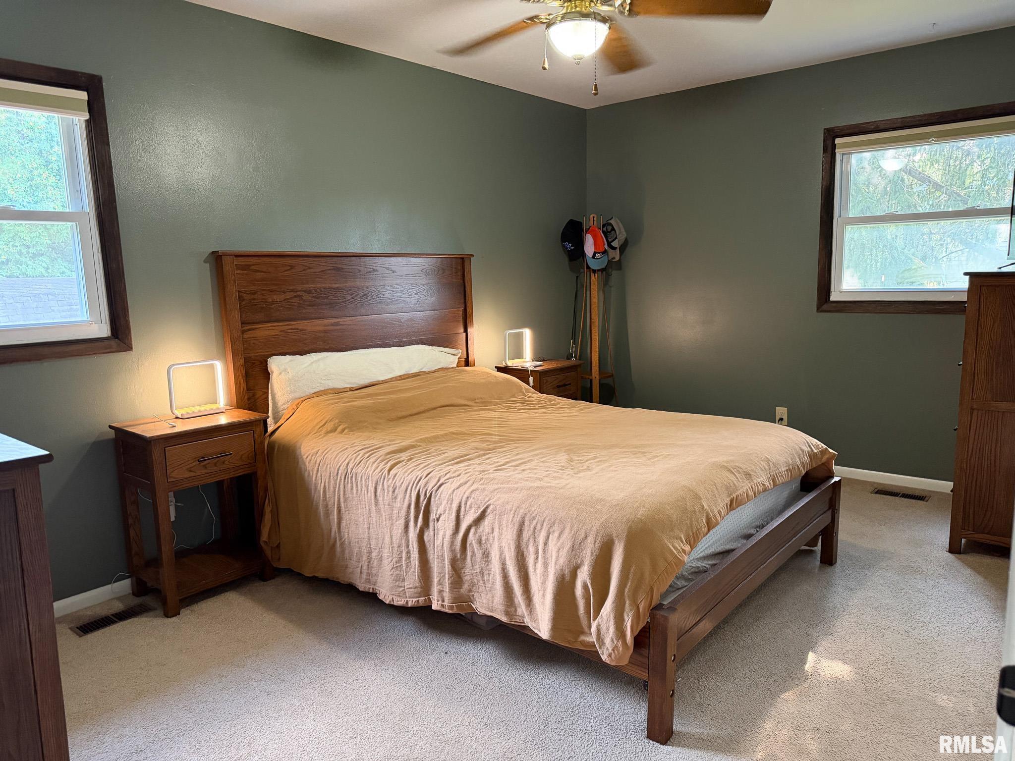 906 Lake Road Eureka, IL 61530 - Photo 24 of 45 Gallery Image 24