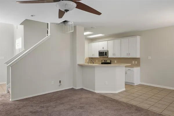$285,000 | 157 Summerhaze Circle, The Woodlands, TX 77382