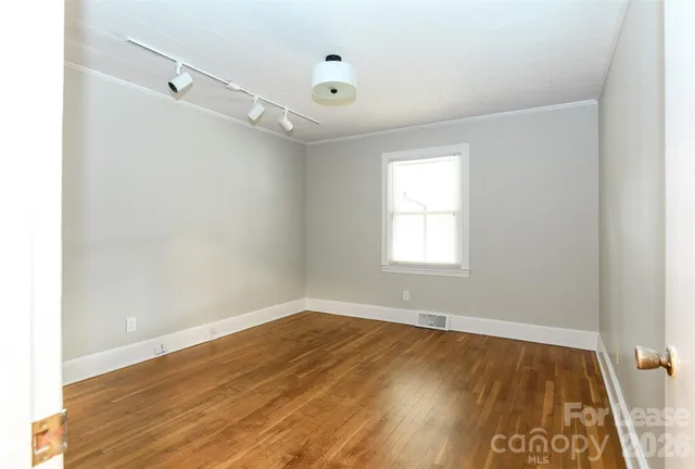 $1,900 | 34 Rollingwood Lane, Concord, NC 28025