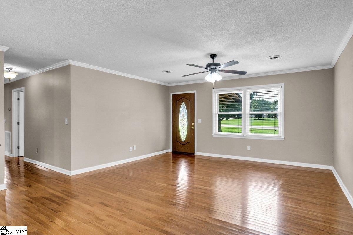 220 Oak Street Chesnee, SC 29323 - Photo 12 of 38