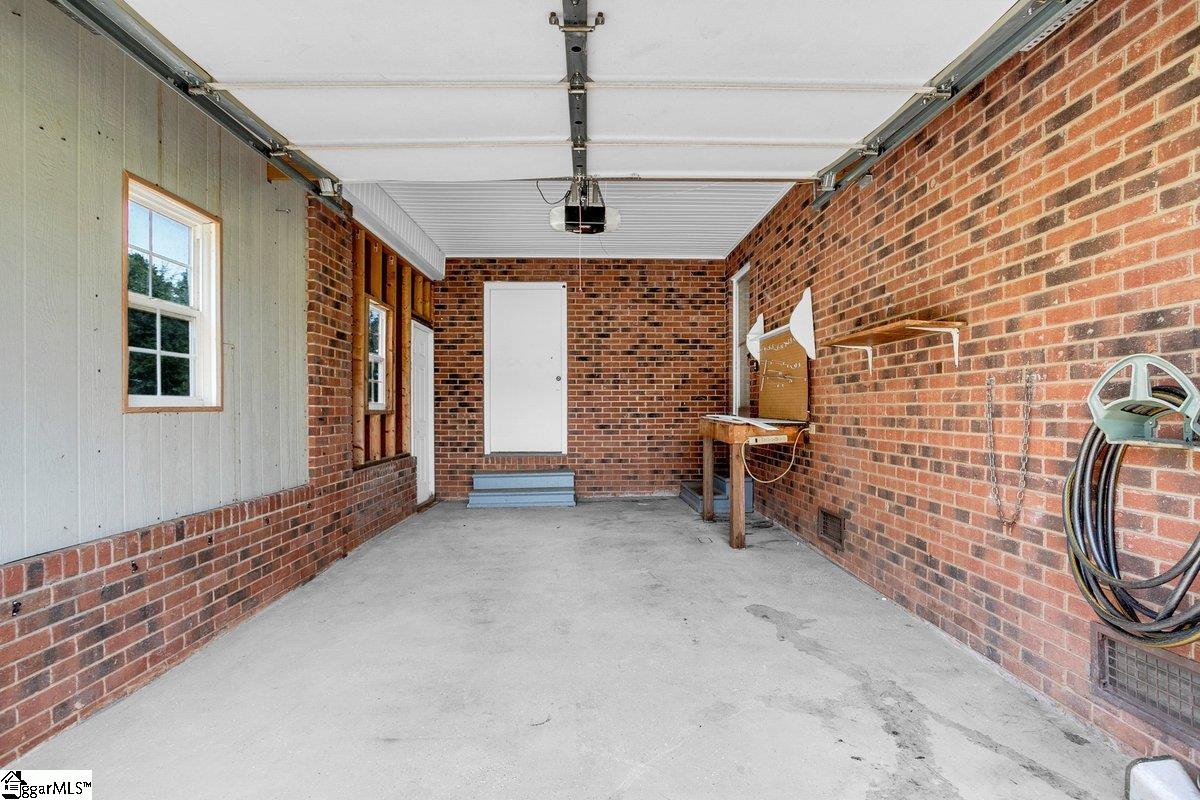 220 Oak Street Chesnee, SC 29323 - Photo 24 of 38