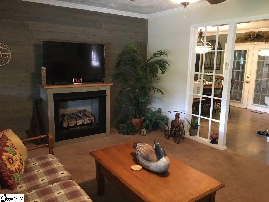 1039 Belue Mill Road Landrum, SC 29356 - Photo 3 of 26