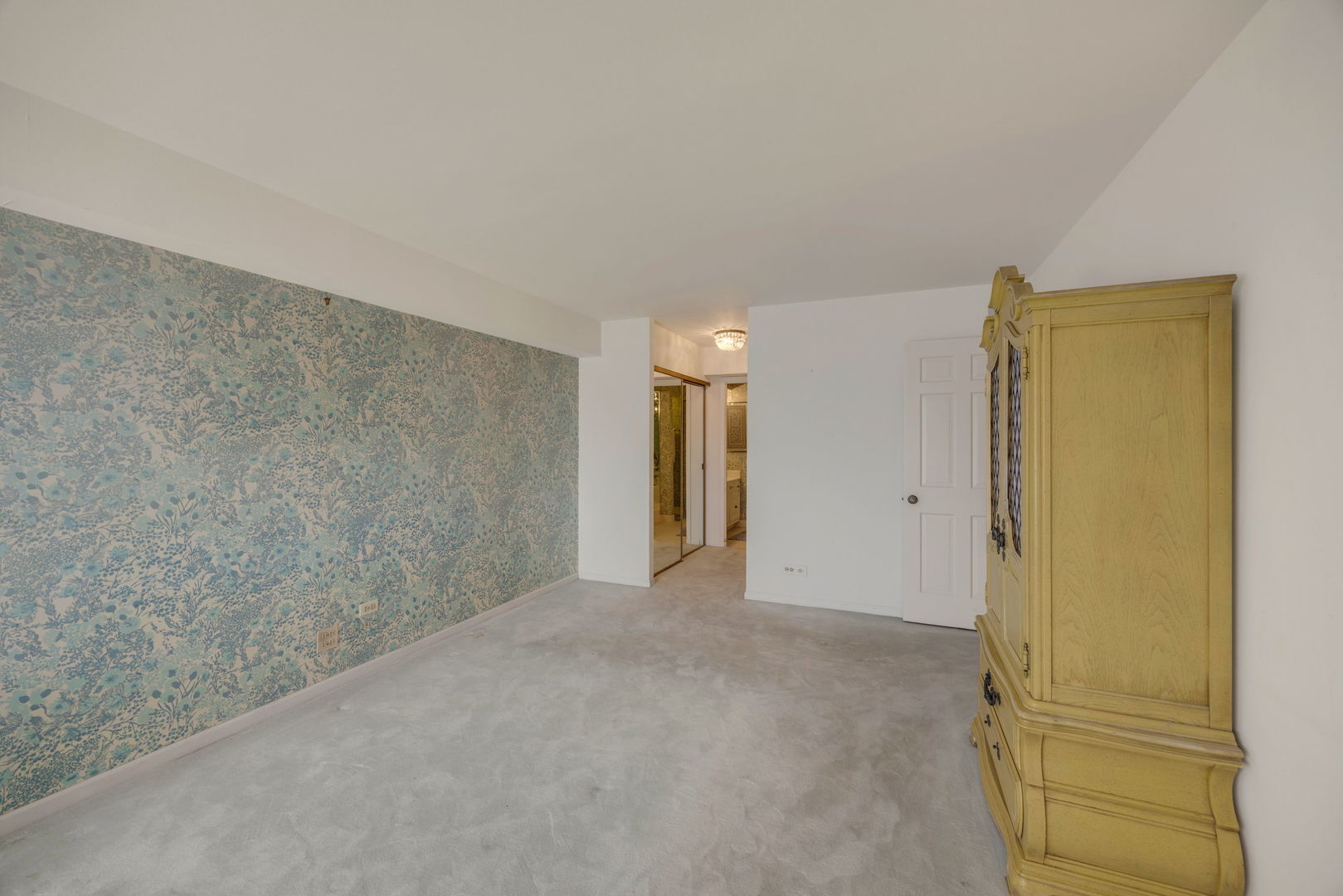 1671 Mission Hills Road, Unit 502 Northbrook, IL 60062 - Photo 16 of 29