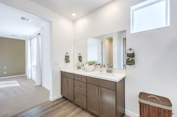 $522,990 | 5141 Hollyburn Court, North Las Vegas, NV 89031