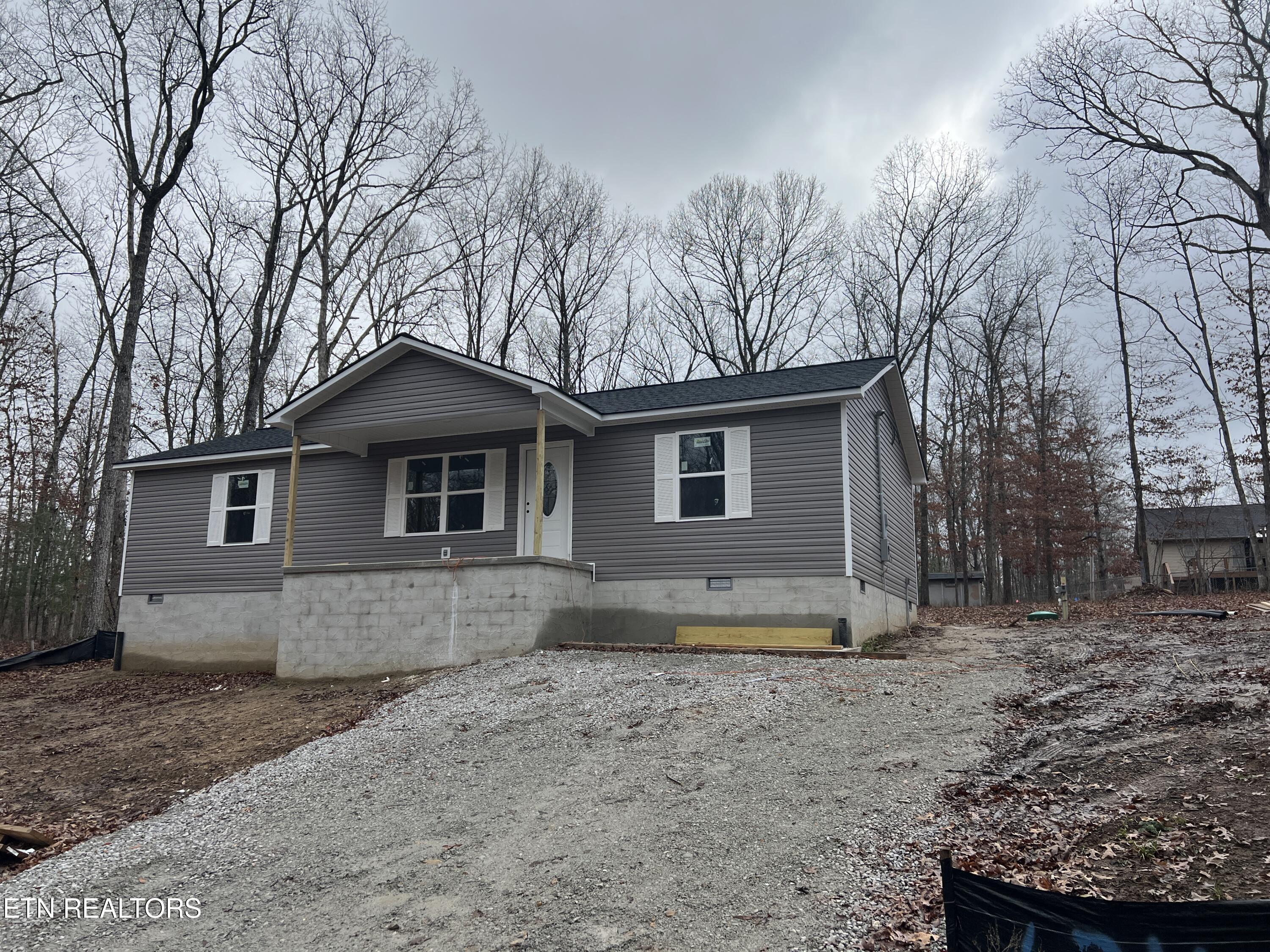 6316 Osage Road Crossville, TN 38572 - Photo 3 of 3 IMG_8026