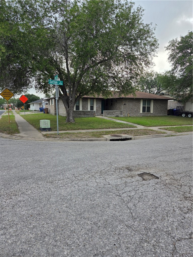 4402 Sutton Lane Corpus Christi, TX 78411 - Photo 1 of 19