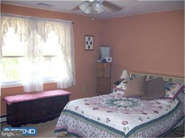 710 Courses Landing Road Carneys Point, NJ 08069 - Photo 15 of 15 Bedroom - Main