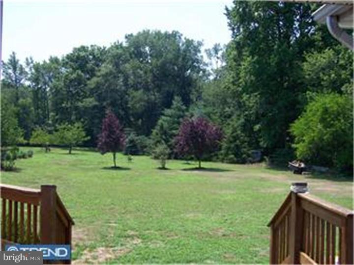 710 Courses Landing Road Carneys Point, NJ 08069 - Photo 8 of 15 Back Yard