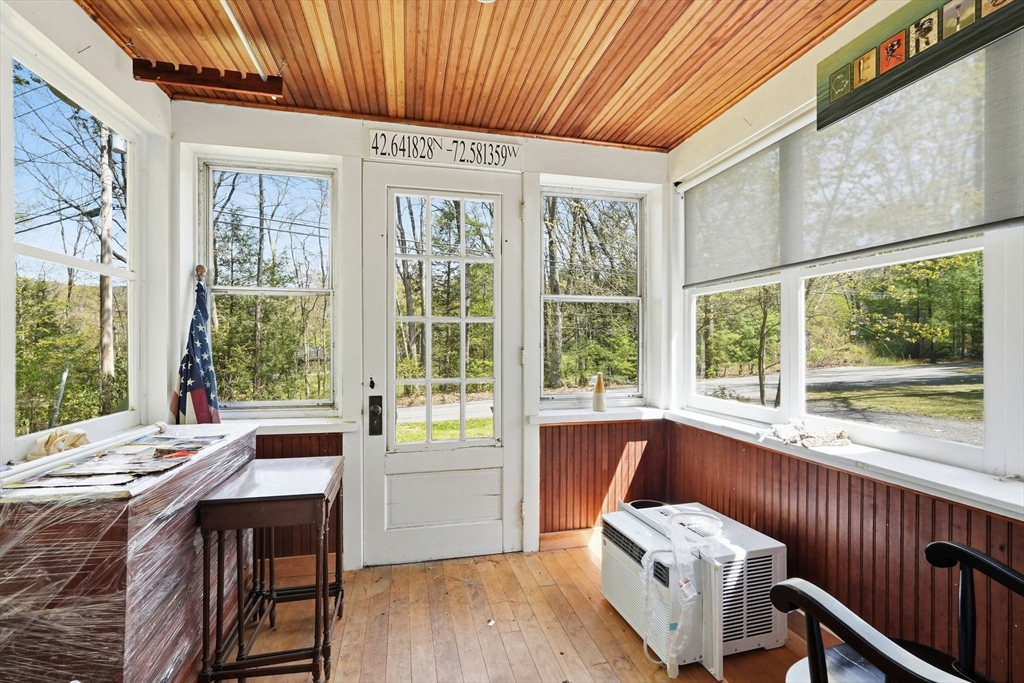 52 Log Plain Road Greenfield, MA 01301 - Photo 6 of 42 Gallery Image 6