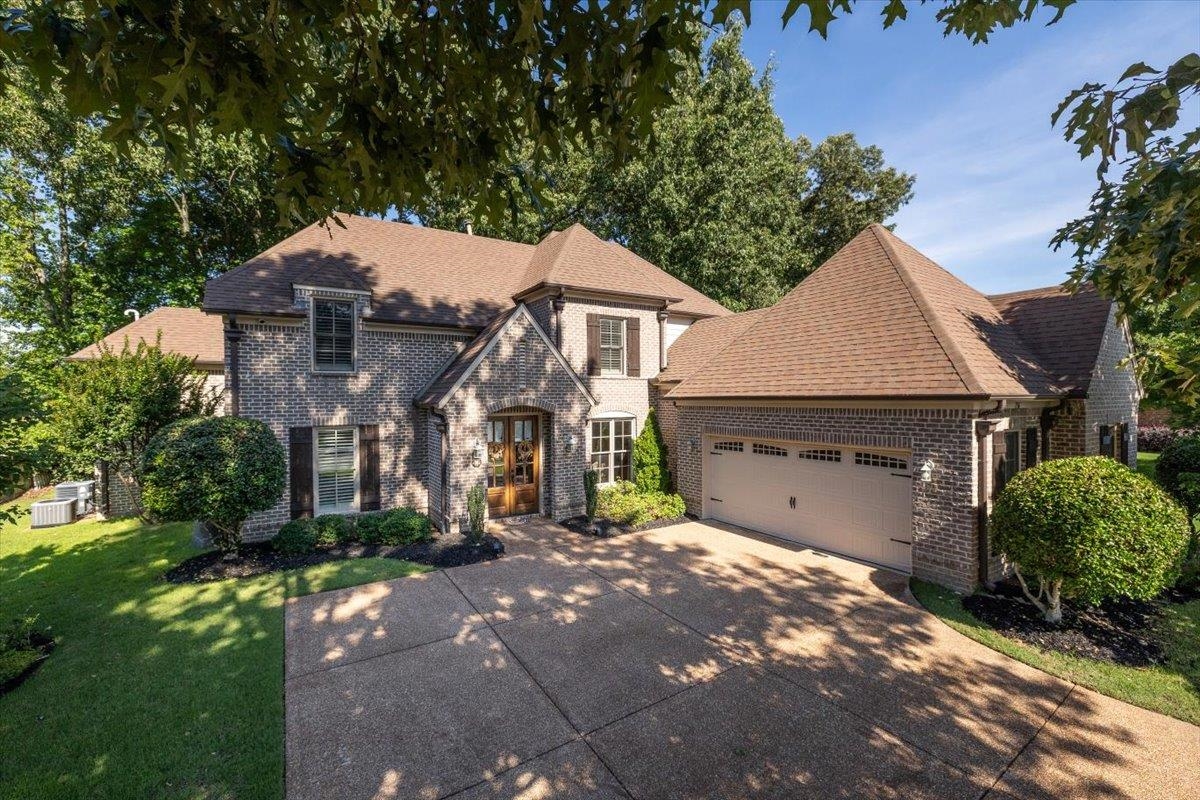 751 Lonewood Way Collierville, TN 38017 - Photo 2 of 40