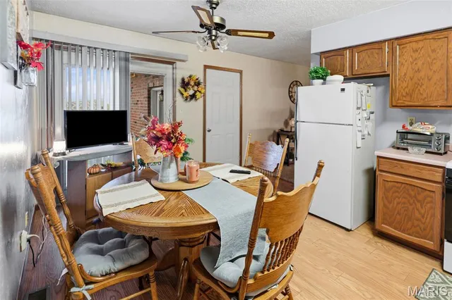 $315,000 | 101 Jefferson Drive, Waterloo, IL 62298