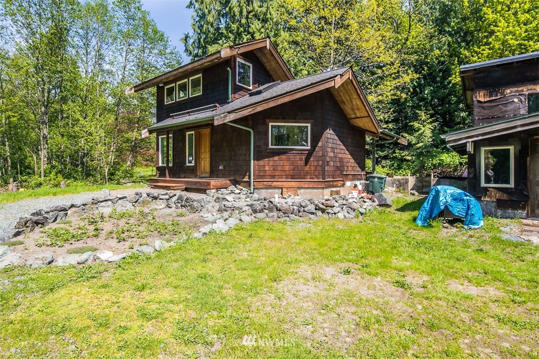 306 Sapp Road Sedro-Woolley, WA 98284 - Photo 2 of 23 Gallery Image 2