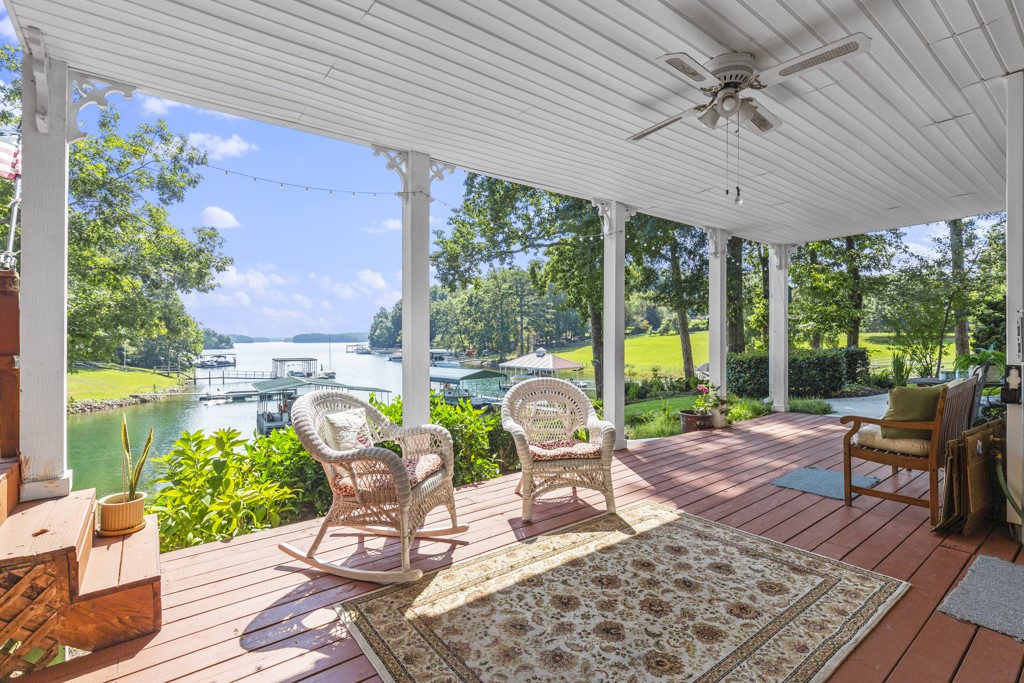 23312 White Harbour Road Seneca, SC 29672 - Photo 32 of 39 Gallery Image 32