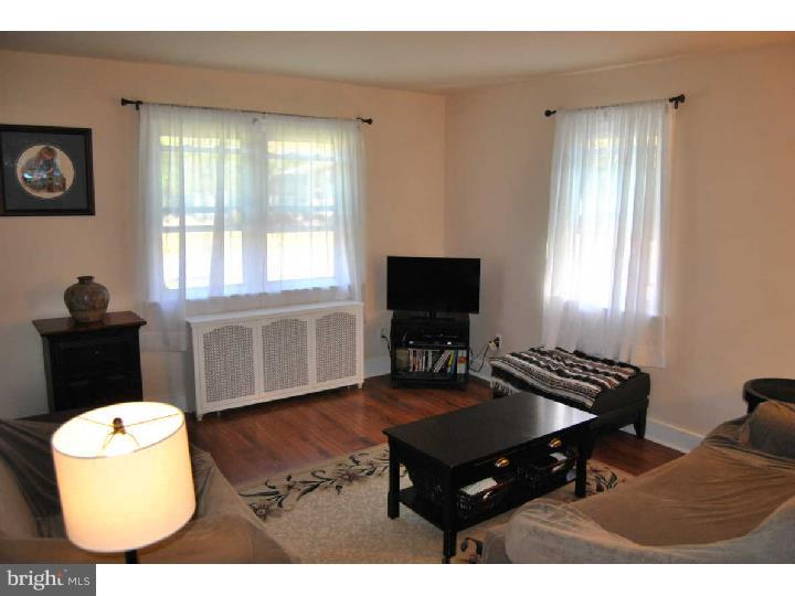 3721 Sterner Mill Road Quakertown, PA 18951 - Photo 13 of 18 Living Room