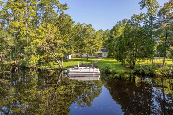 $474,000 | 11 Green Road, Sopchoppy, FL 32358