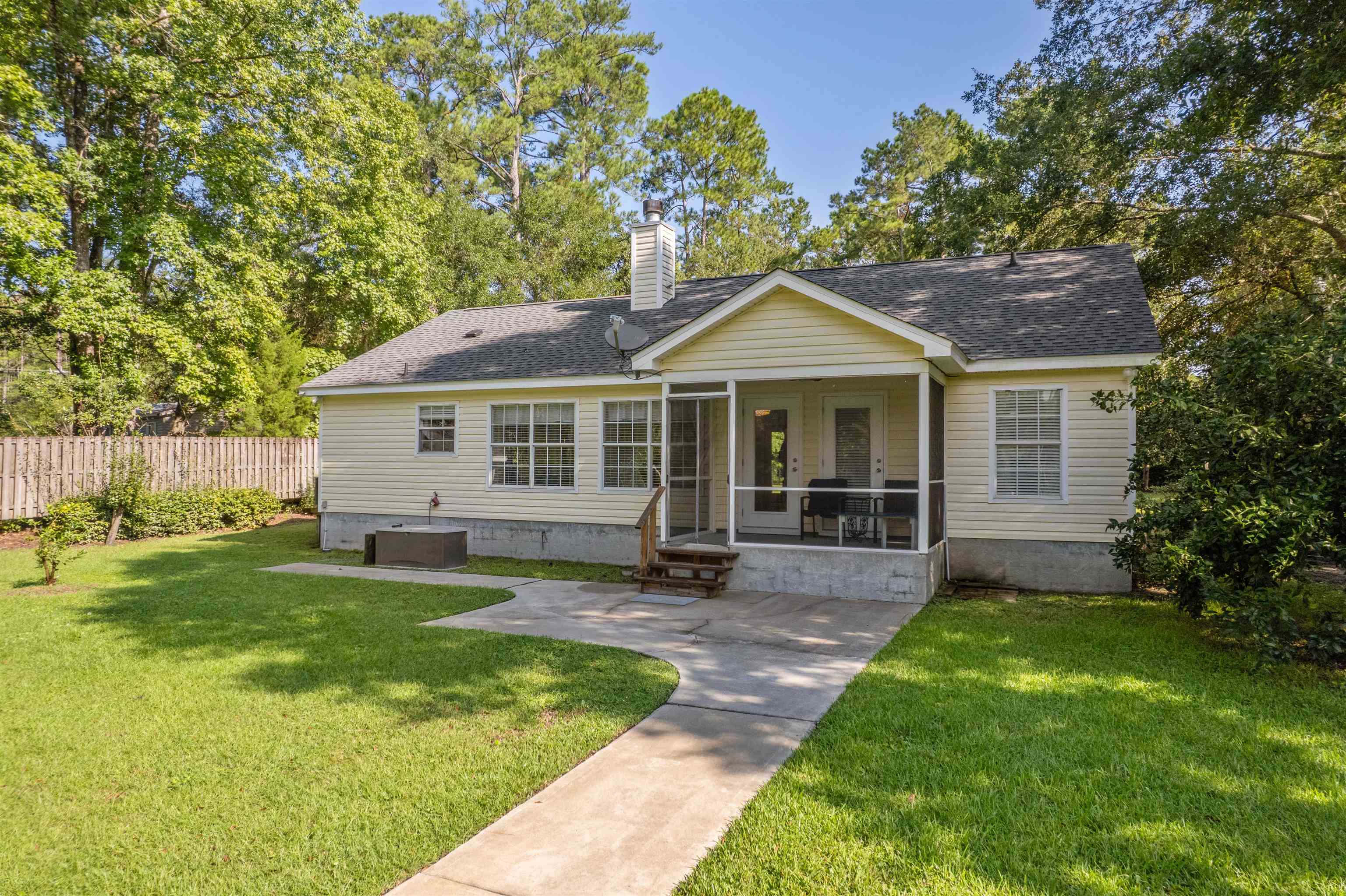 11 Green Road Sopchoppy, FL 32358 - Photo 13 of 41