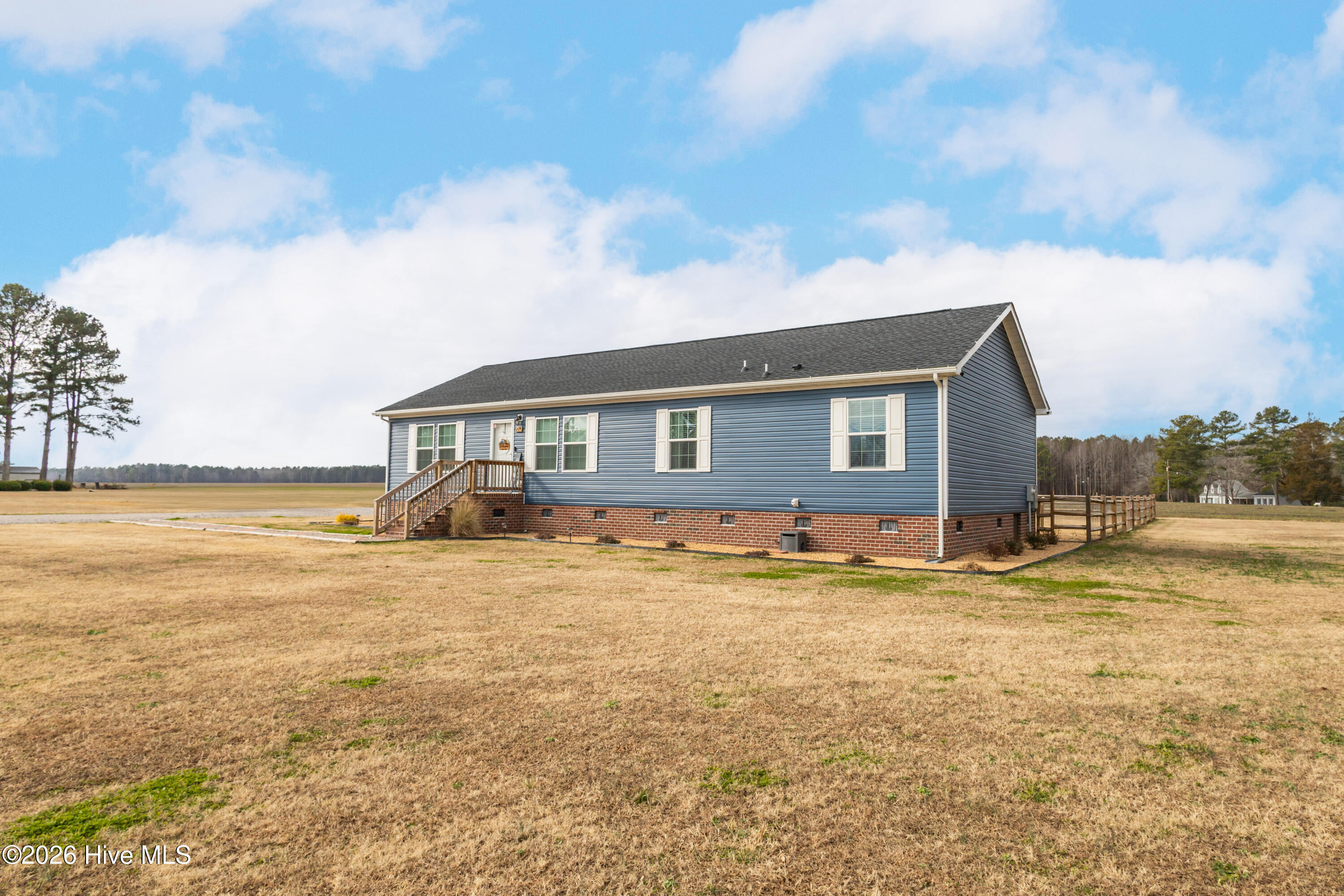 205 Terrace Lane Conway, NC 27820 - Photo 3 of 59 4