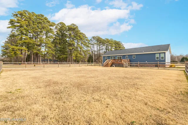 $315,000 | 205 Terrace Lane, Conway, NC 27820