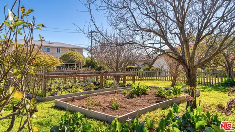 $9,995,000 | 29821 Pacific Coast Highway, Malibu, CA 90265