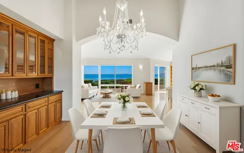 $9,995,000 | 29821 Pacific Coast Highway, Malibu, CA 90265