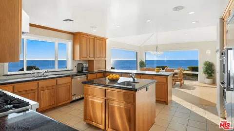 $9,995,000 | 29821 Pacific Coast Highway, Malibu, CA 90265