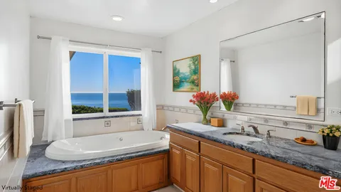 $9,995,000 | 29821 Pacific Coast Highway, Malibu, CA 90265