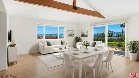 $9,995,000 | 29821 Pacific Coast Highway, Malibu, CA 90265
