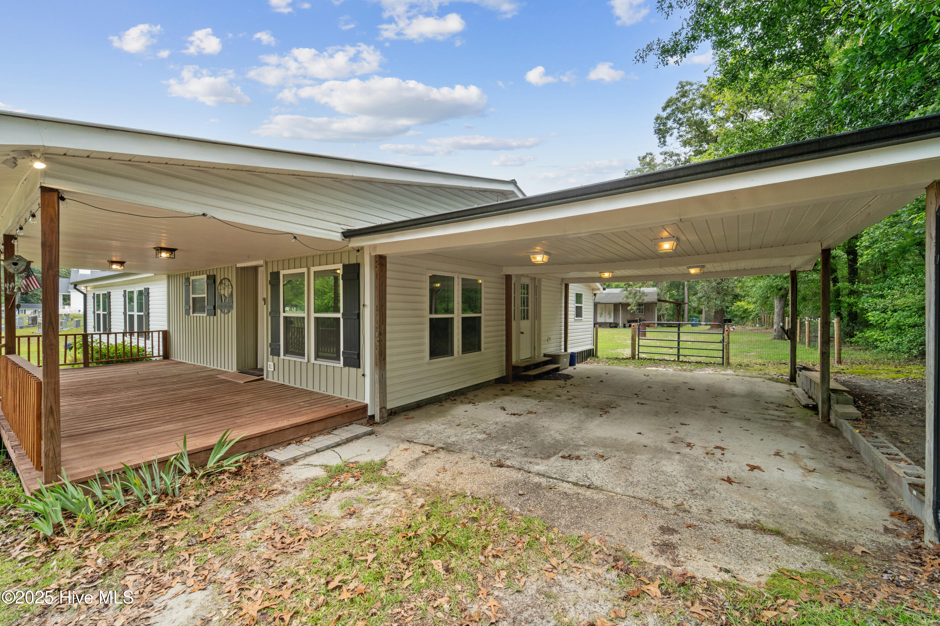 123 Jackson Store Road Beulaville, NC 28518 - Photo 6 of 58 DSC02880