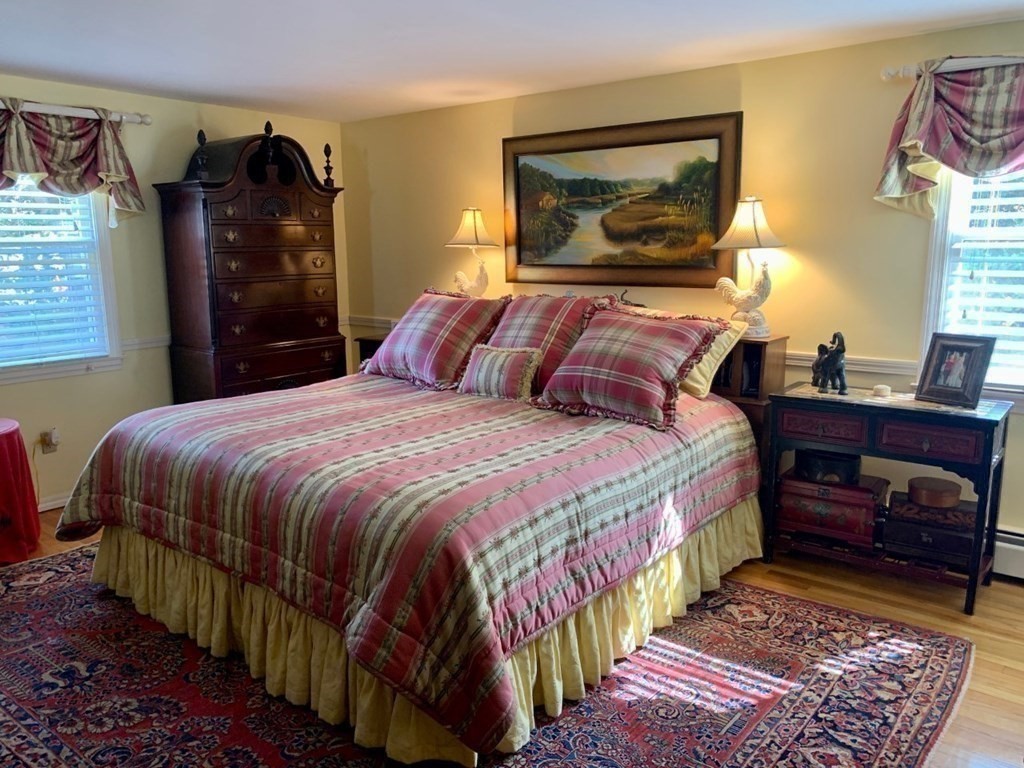 19 Muskeget Lane Barnstable, MA 02632 - Photo 23 of 38